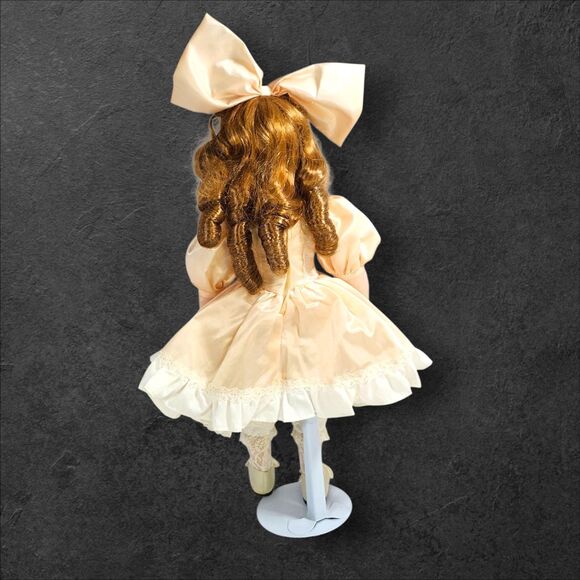 Haunted Porcelain Doll Brinn’s Red Curls Pink Bow Paranormal Presence Cold Quiet - Picture 3 of 6